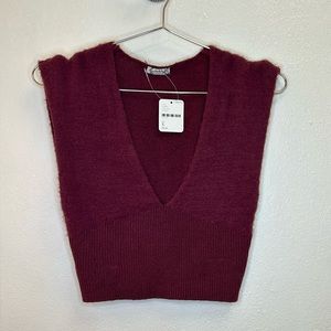 Intimately by Free People deep v fuzzy crop size small